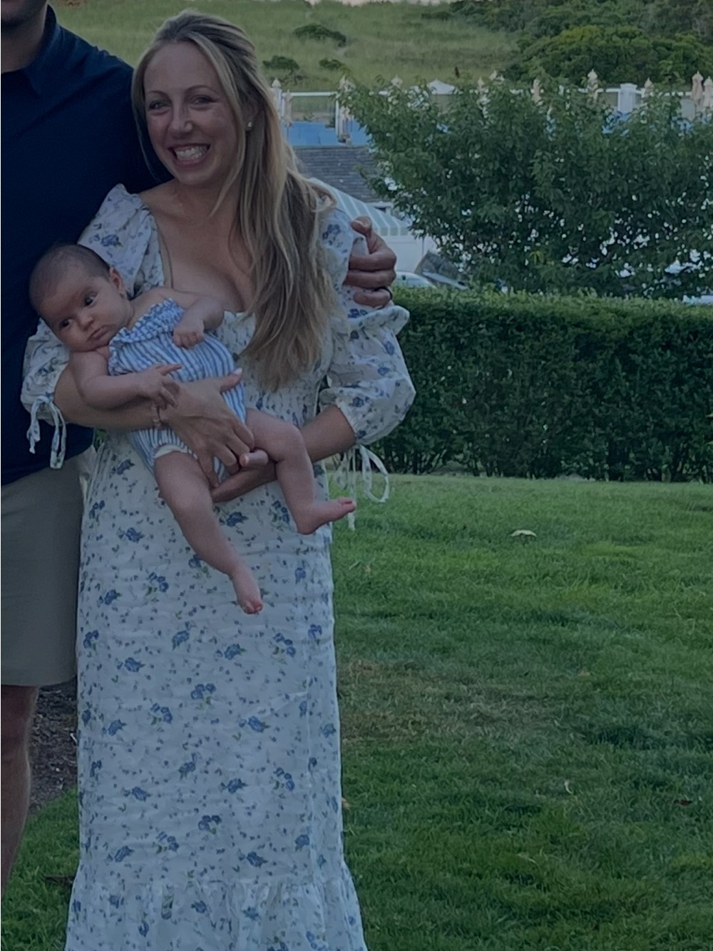 White Floral Puff-Sleeve Maxi Dress - Blue Print by Faithful the brand.